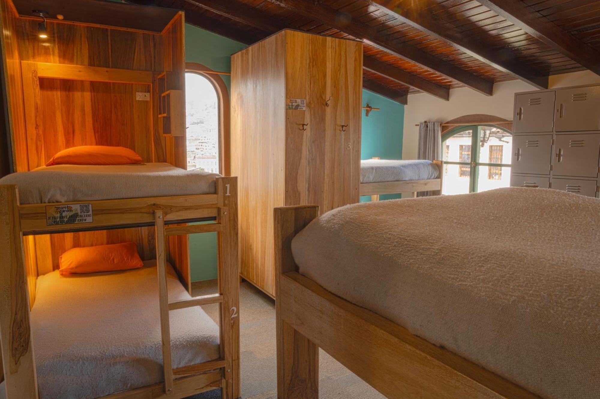 The Secret Garden Hostel Κίτο Εξωτερικό φωτογραφία