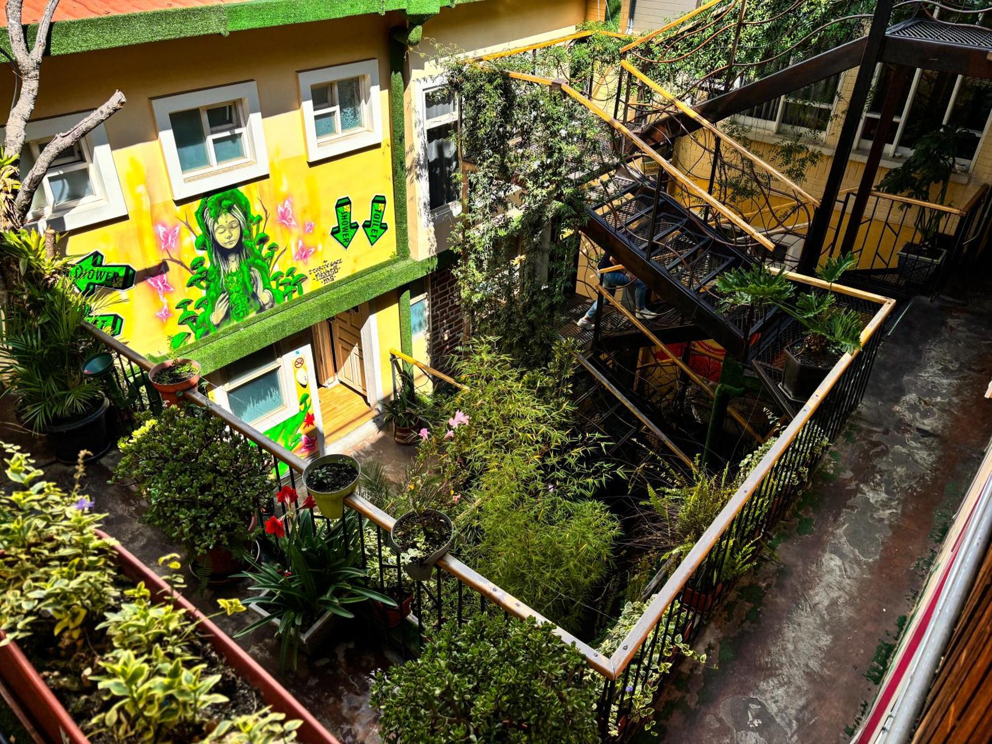 The Secret Garden Hostel Κίτο Εξωτερικό φωτογραφία