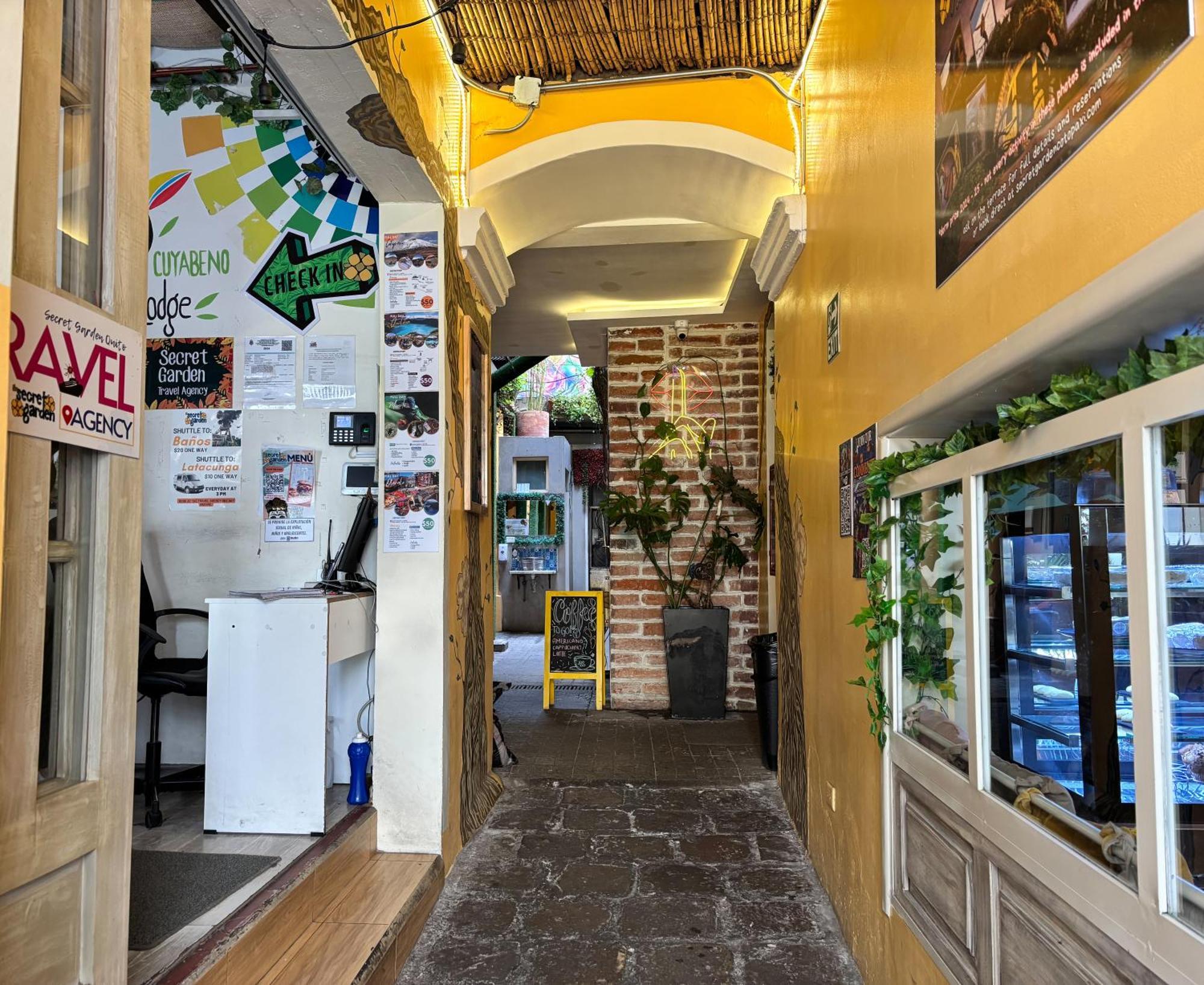 The Secret Garden Hostel Κίτο Εξωτερικό φωτογραφία
